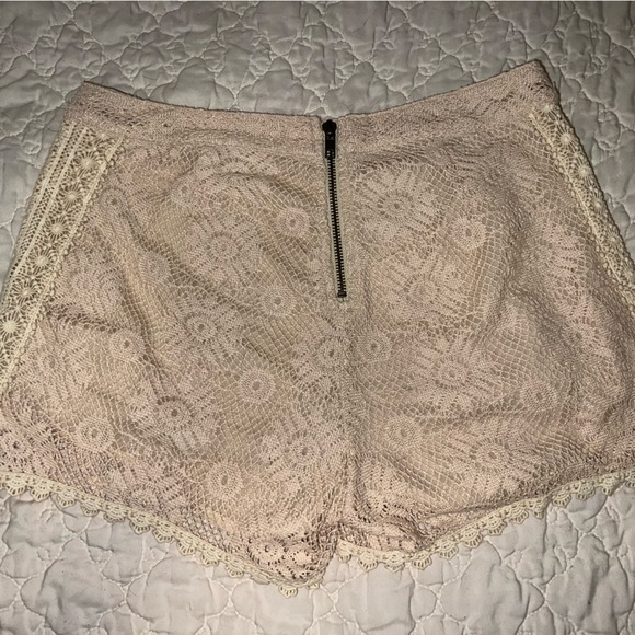 Free People Crochet short - Picture 5 of 5